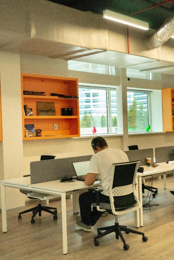 Iq Coworking Hotel Astana Buitenkant foto